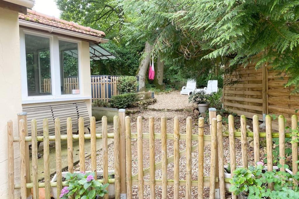 Maison Avec Jardin Et Jacuzzi Proche Polytechnique ปาเลโซ ภายนอก รูปภาพ